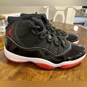 Air Jordan 11 Black Varsity Red Retro Sneakers - Mens Size 9